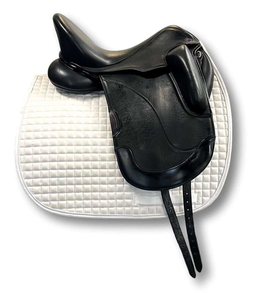 Used Tota Freedom Pro 18" Dressage Saddle