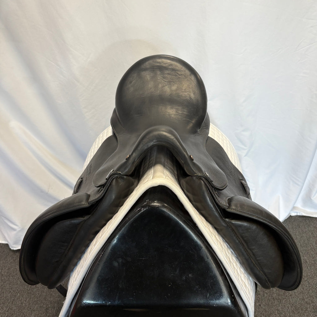 Used Stubben Virginia 17.5"/28cm Dressage Saddle