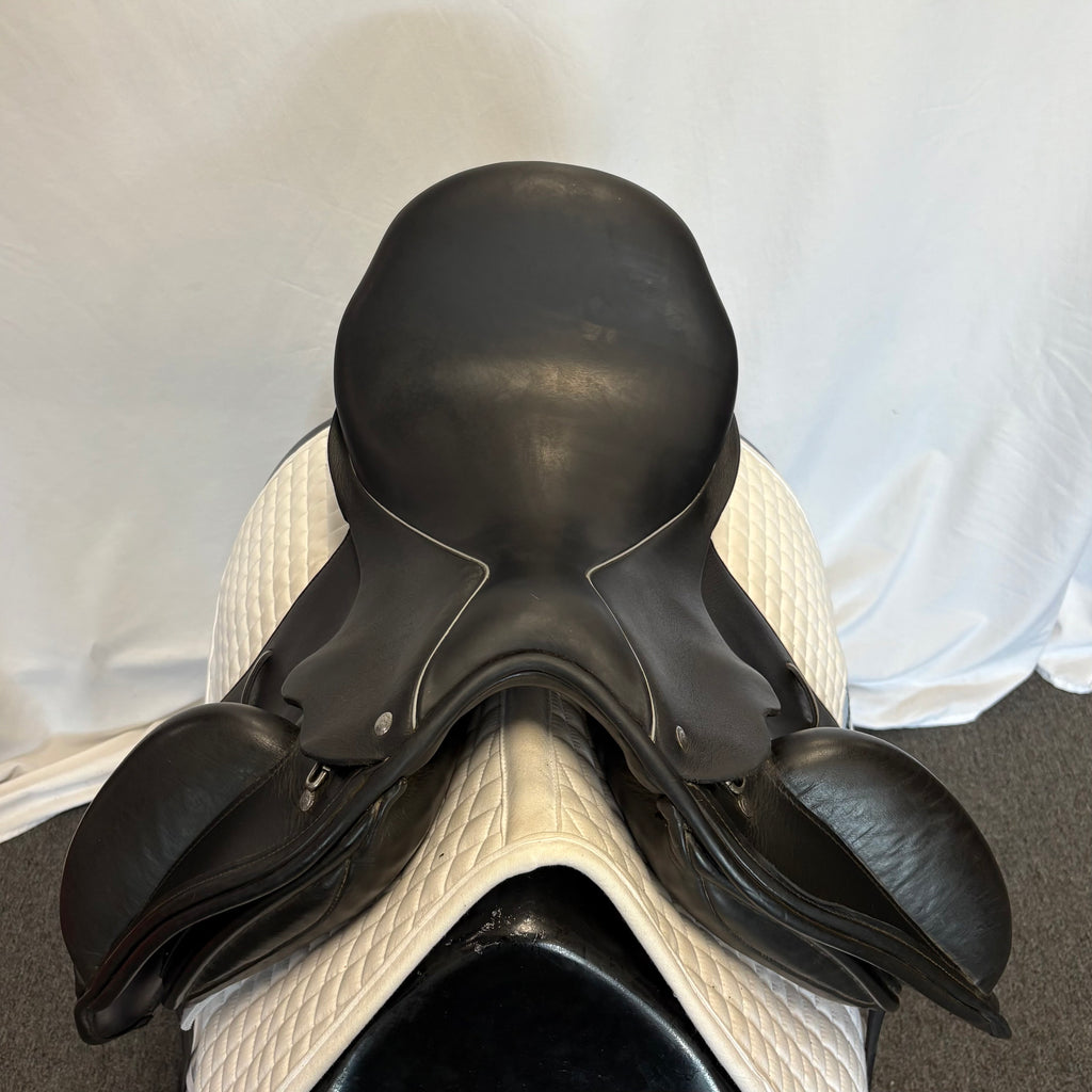Used Custom Wolfgang Solo MKII 17.5" Dressage Saddle