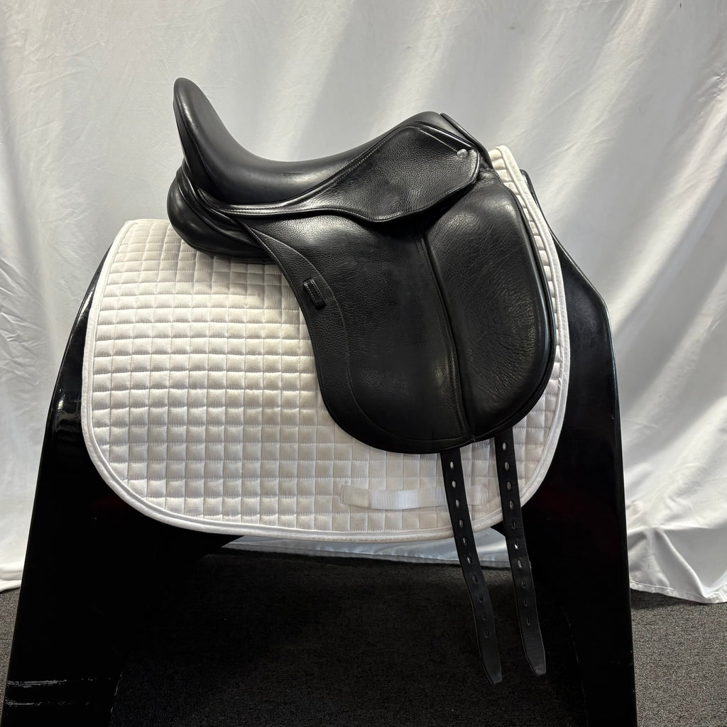 Used Schleese ProLight 16.5" Dressage Saddle