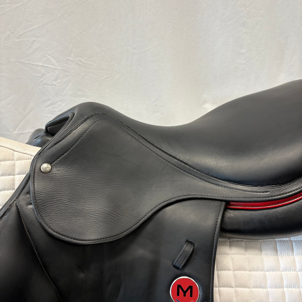 Used Meyer Cross Eventing 18" Jump Saddle