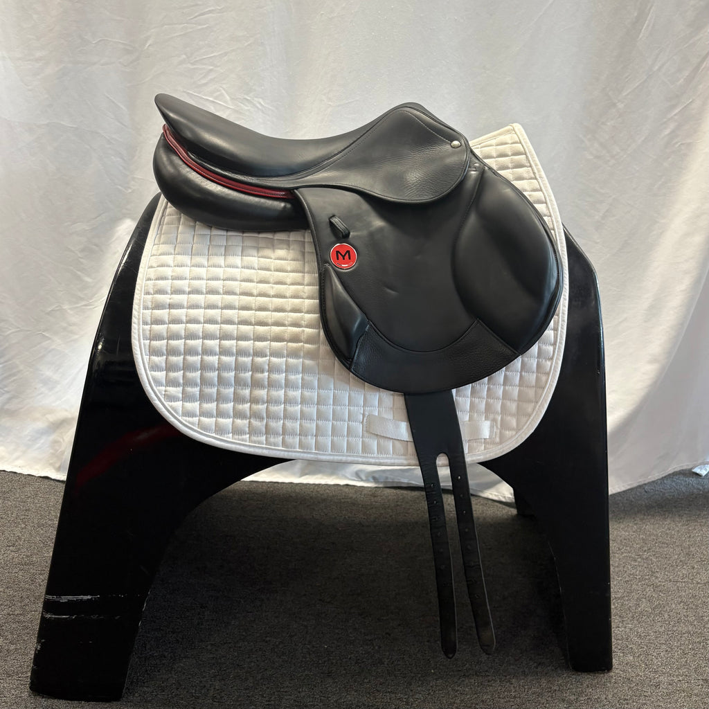 Used Meyer Cross Eventing 18" Jump Saddle