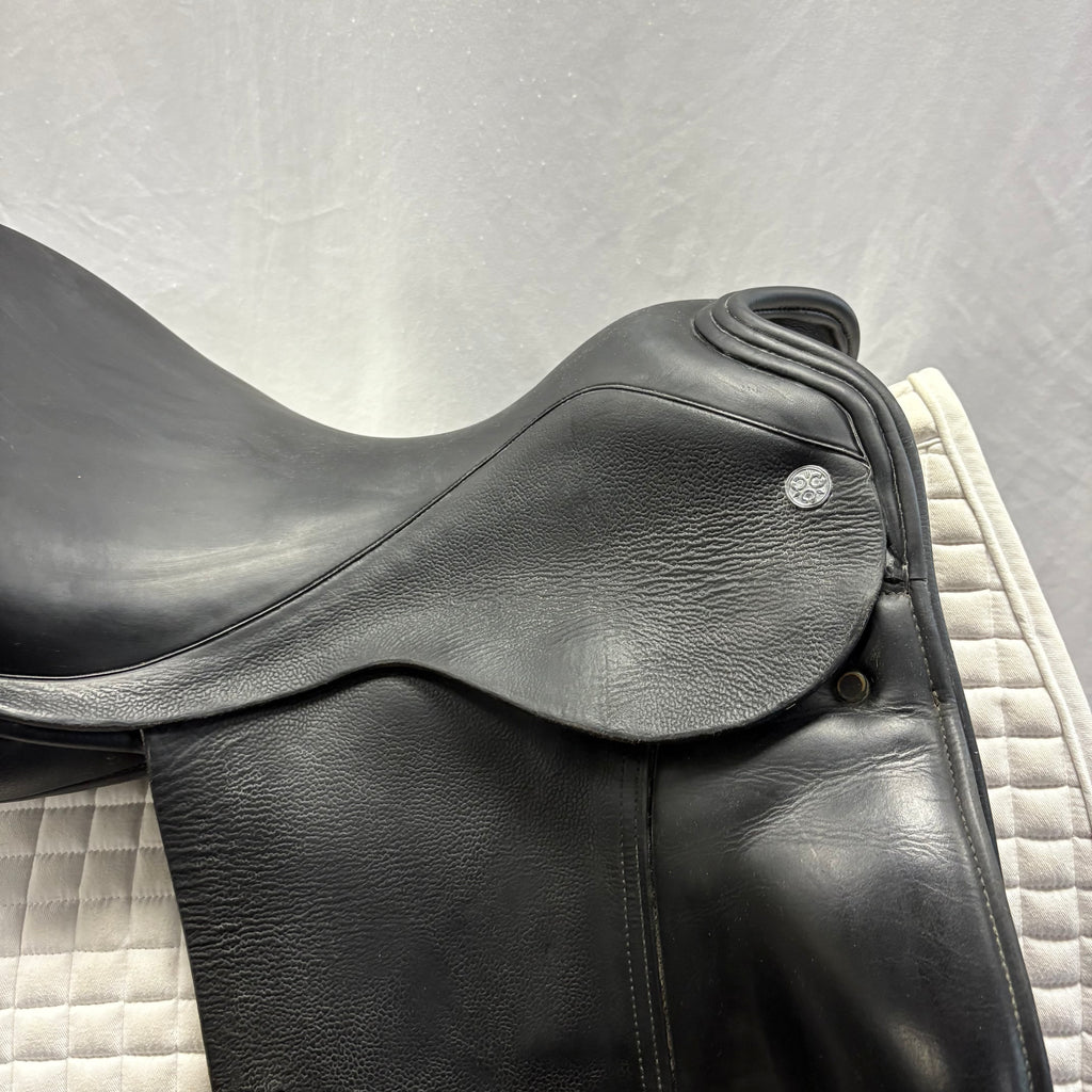 Used Trilogy Verago Elite 18.5" Dressage Saddle