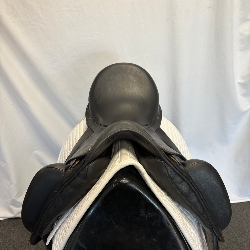 HOLD: Used Albion Fabrento 17.5" Dressage Saddle