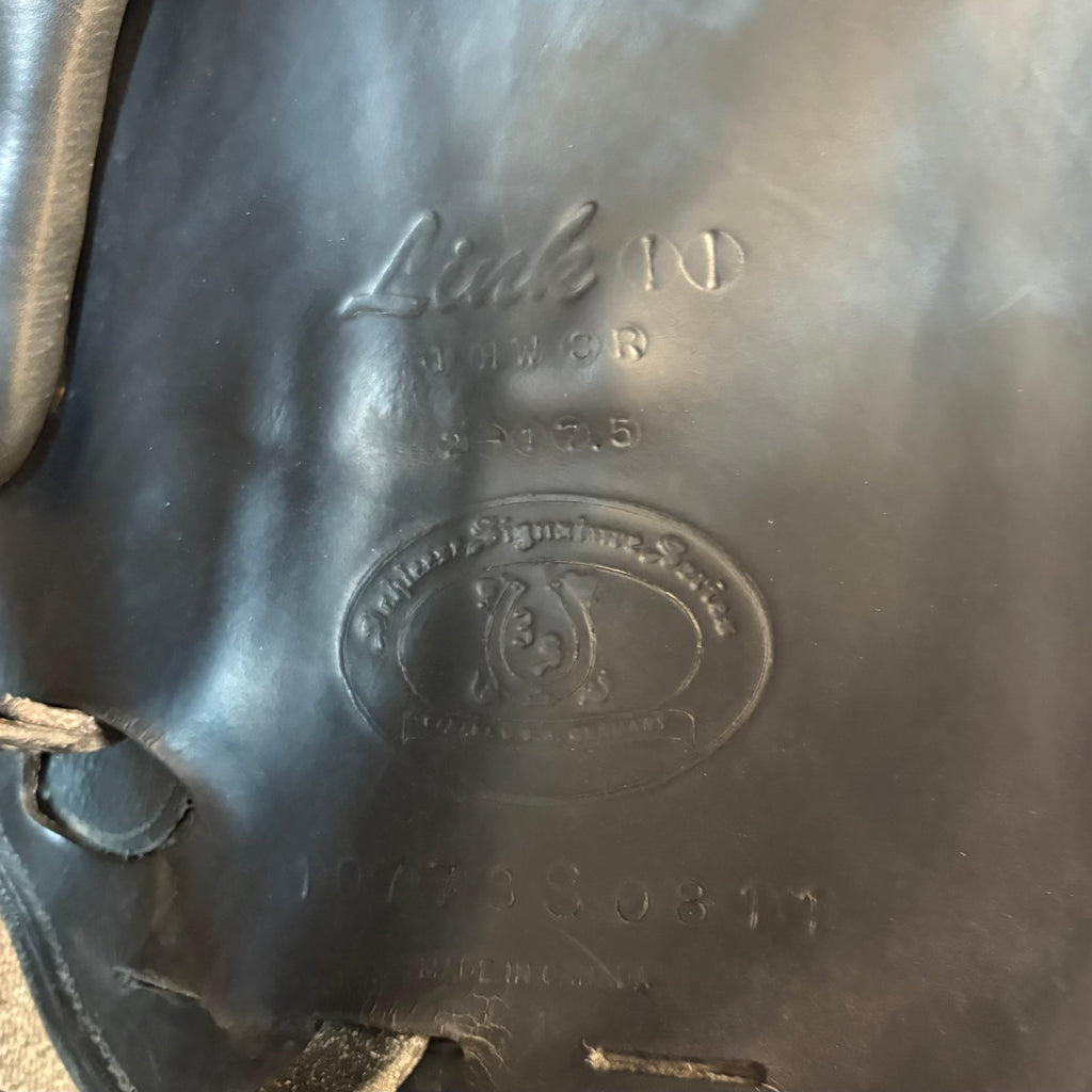 HOLD: Used Schleese Link II 17" Dressage Saddle