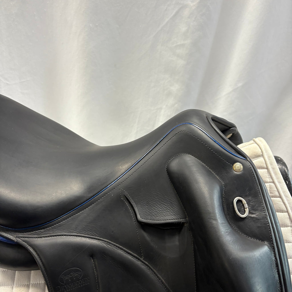 Used Devoucoux Mendia 17.5" Monoflap Dressage Saddle