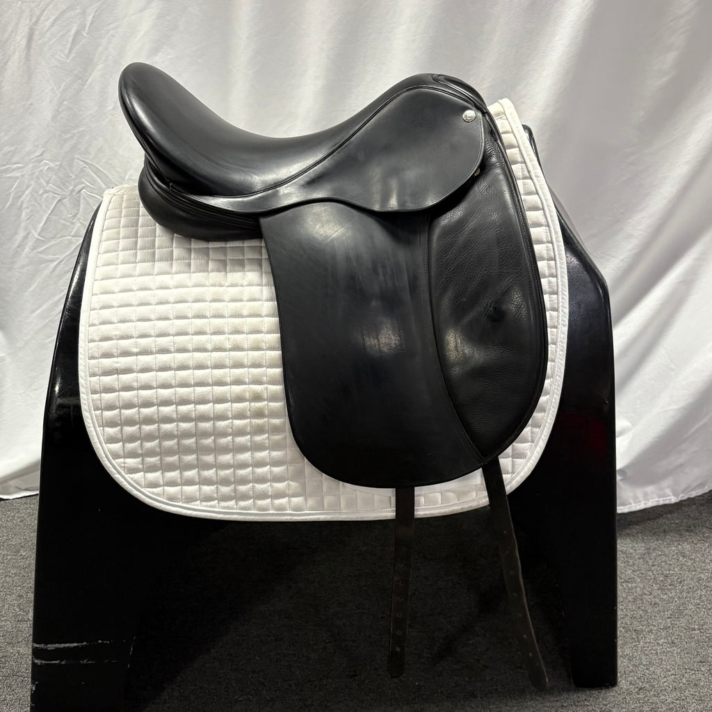 Used Frank Baines Elegance 17.5" Dressage Saddle