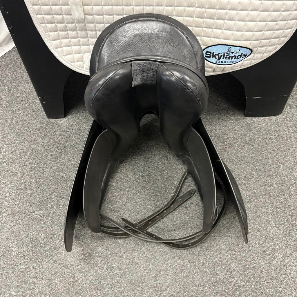 Used Frank Baines Elegance 17.5" Dressage Saddle