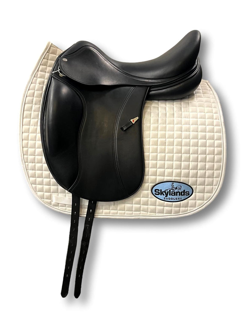 Used Equipe Elegance 17.5