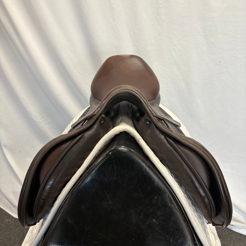 Used Prestige Versailles 17" Jump Saddle