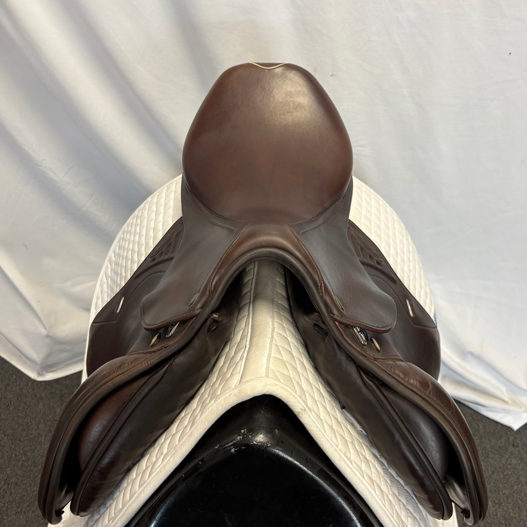 Used Prestige Versailles 17" Jump Saddle