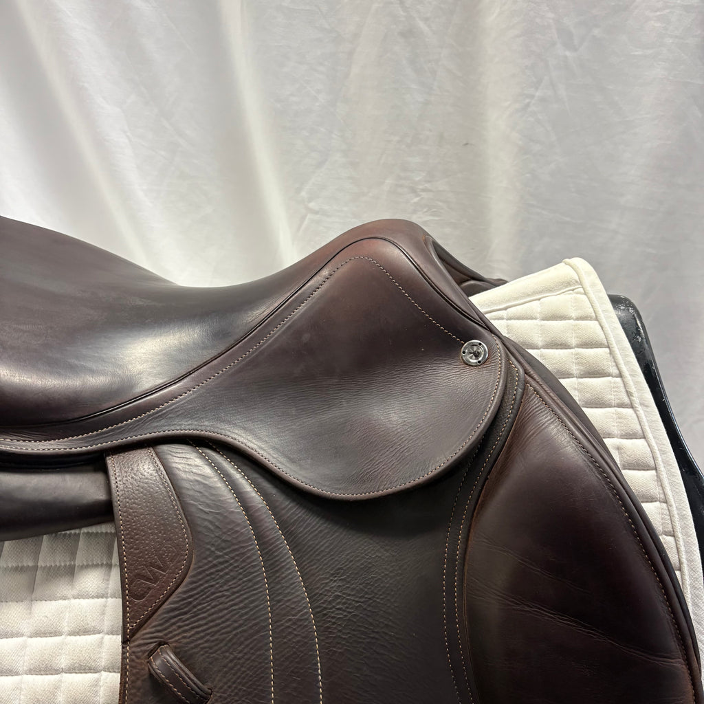 HOLD: Used CWD SE01 17.5" Jump Saddle