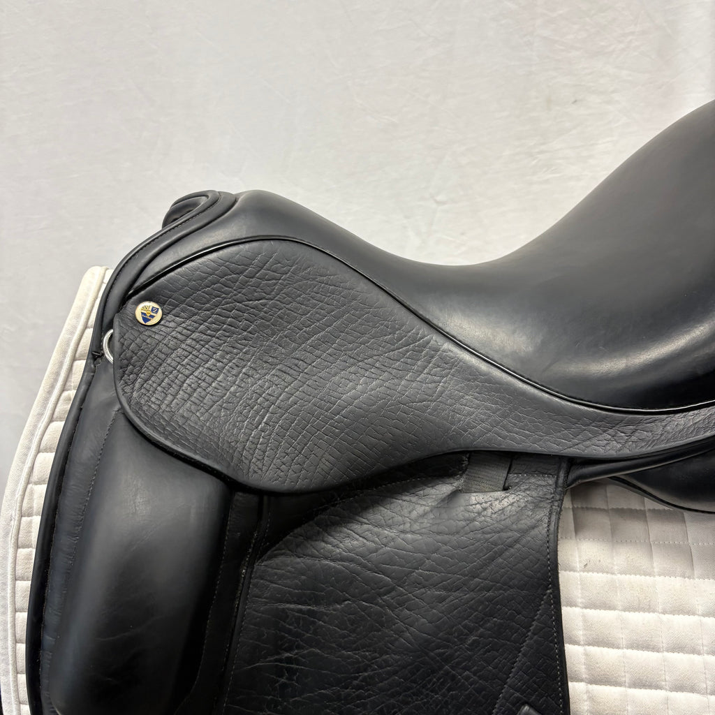 Used N2 Vincitore 17.5" Dressage Saddle
