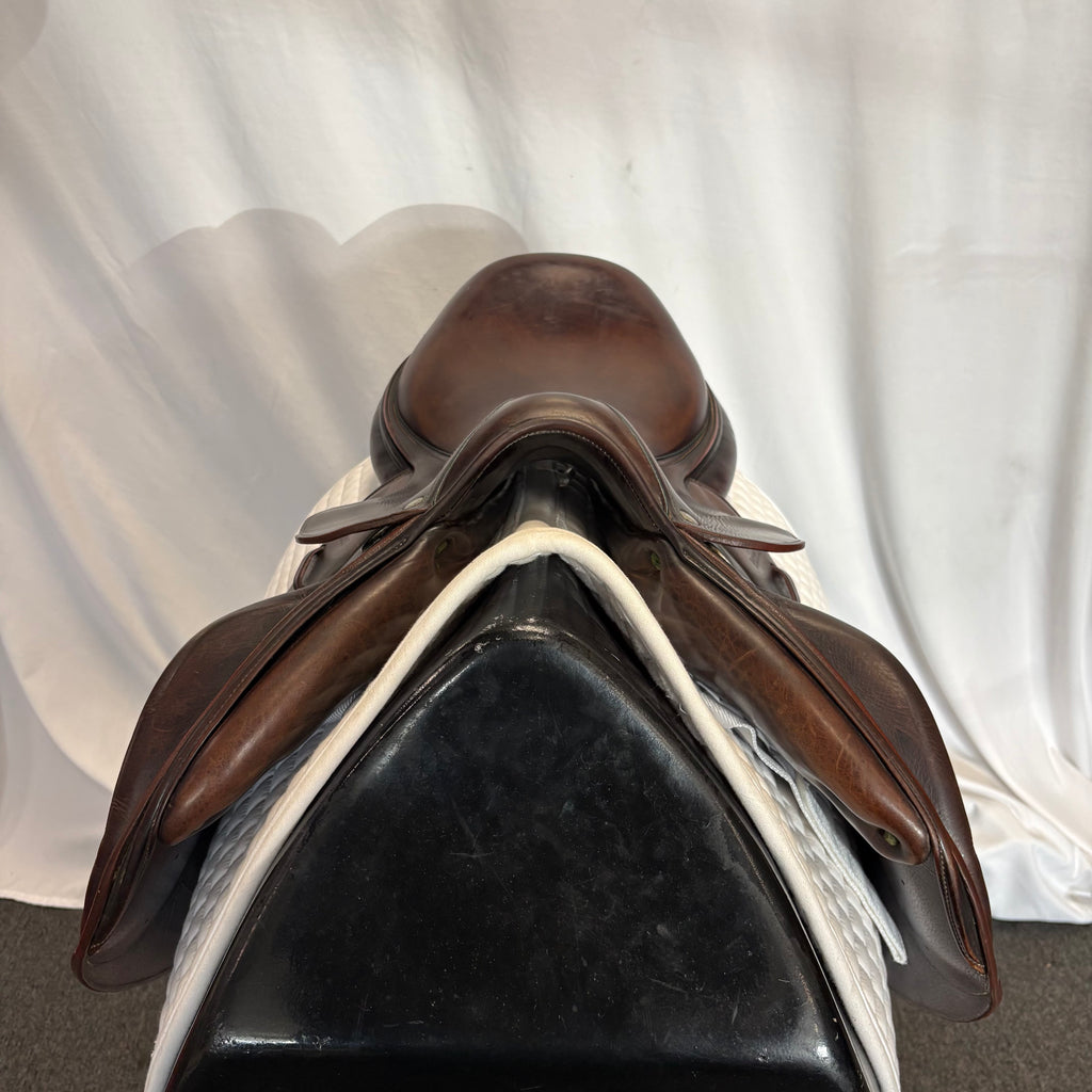 Used Devoucoux Chiberta 18" Jump Saddle