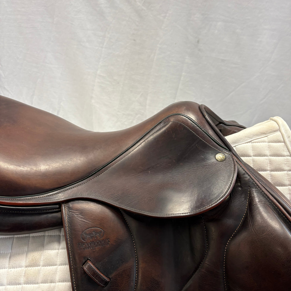 Used Devoucoux Chiberta 18" Jump Saddle