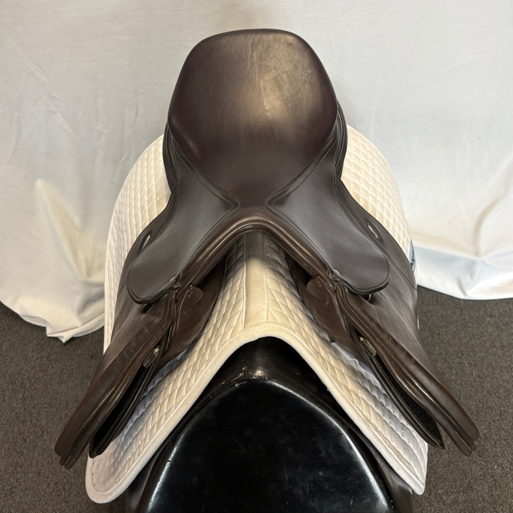 Used Schleese Merci 17.5" Jump Saddle