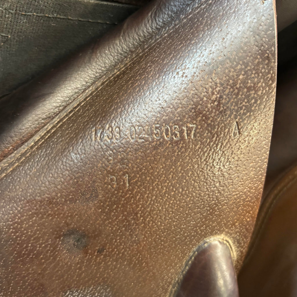 Used Prestige Versailles 17" Jump Saddle