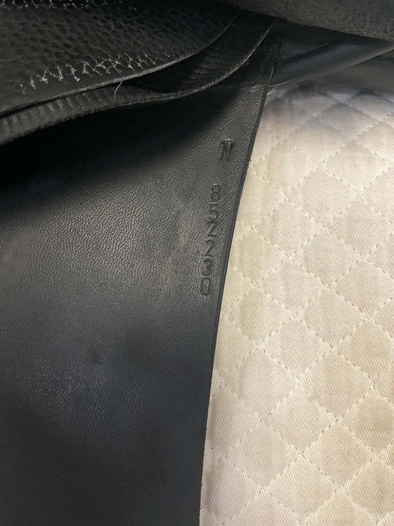 Used Revere 17" Dressage Saddle