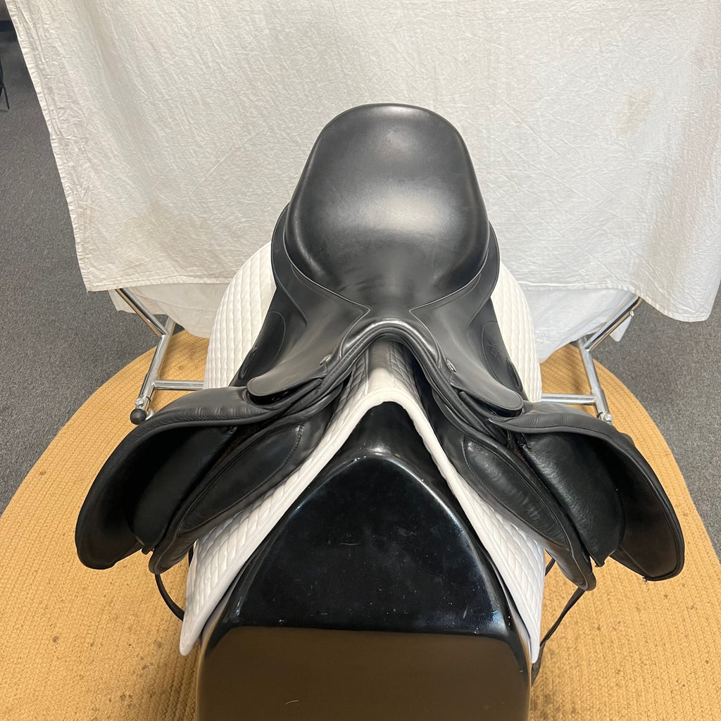 Used Stanbridge Profile 17.5" Dressage Saddle