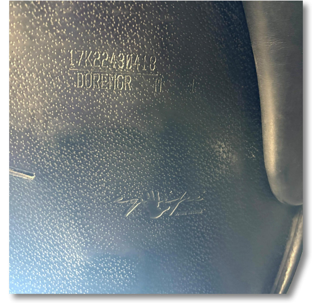 Used Equipe Oracle 17" Monoflap Dressage Saddle