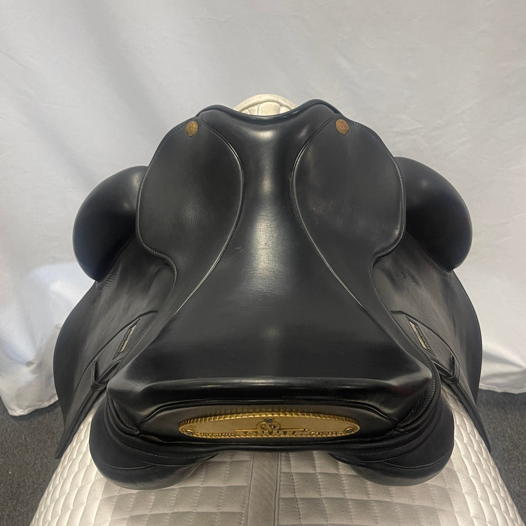 Used Sommer Savoie Flextra 17.5" Dressage Saddle
