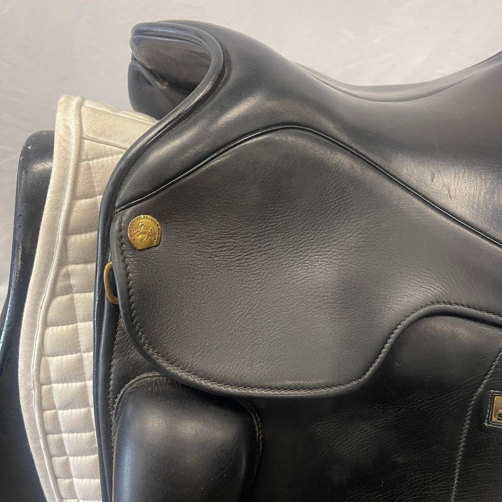 Used Sommer Savoie Flextra 17.5" Dressage Saddle