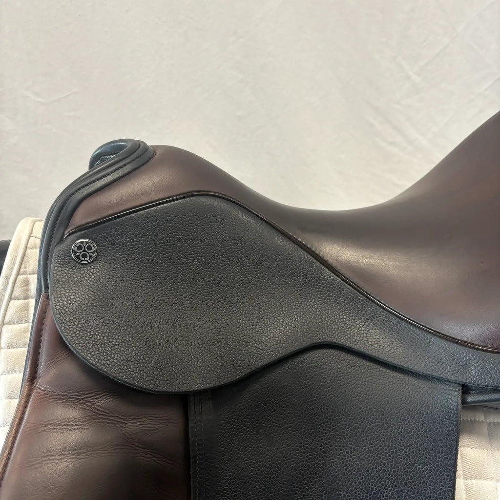 Used Trilogy Verago Elite 18" Dressage Saddle