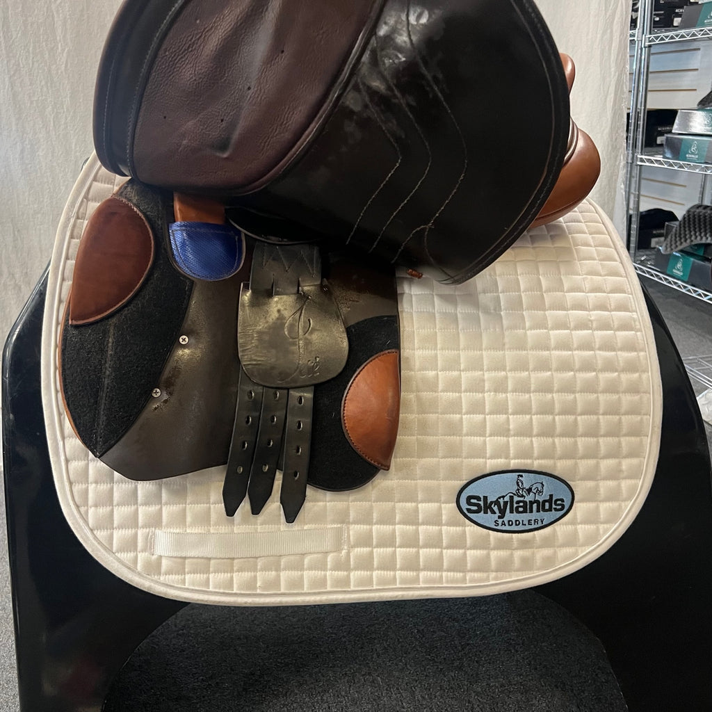 HOLD: Used Schleese Jete 18.5" Jump Saddle