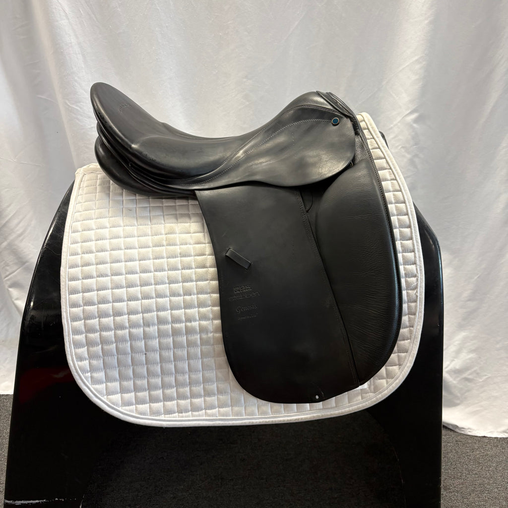 Used Stubben Genesis Special 18"/31cm Dressage Saddle