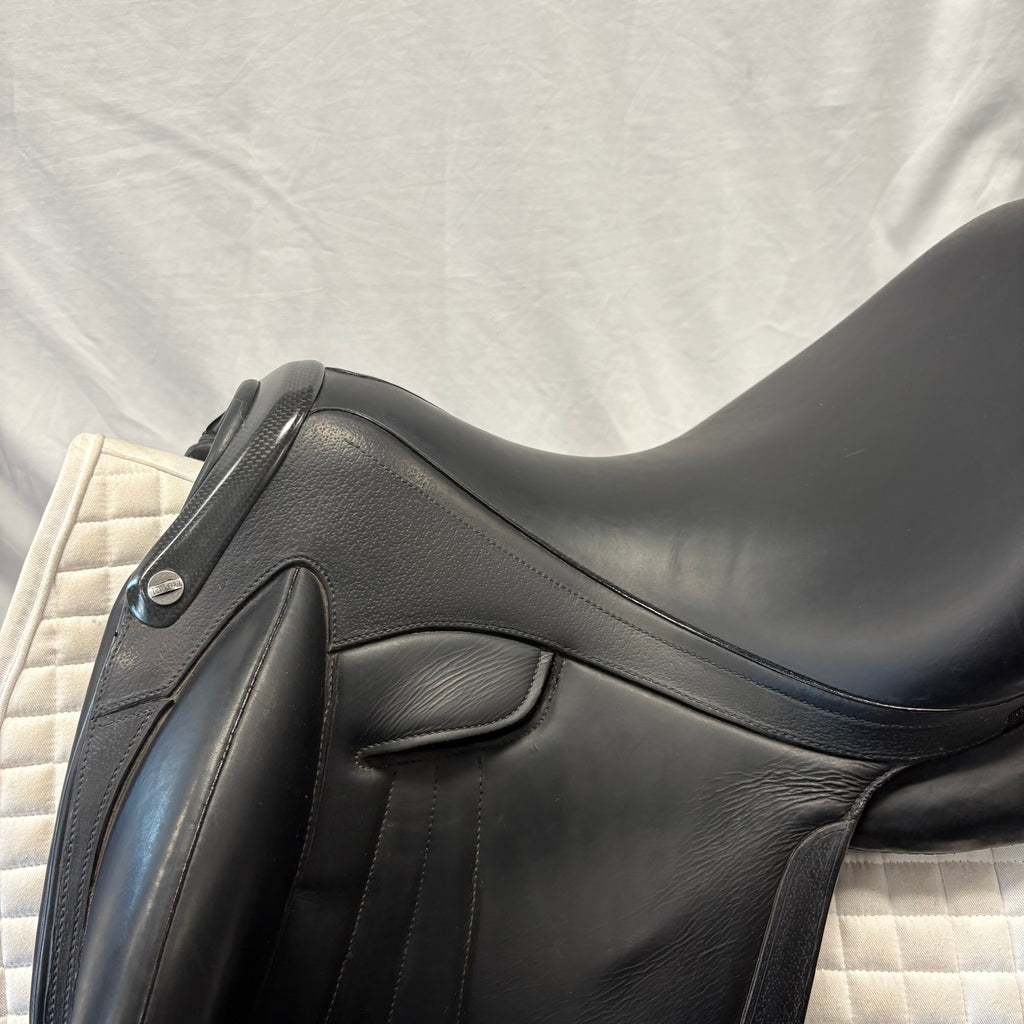 Used Devoucoux Makila Harmonie S 16.5" - 17" Monoflap Dressage Saddle