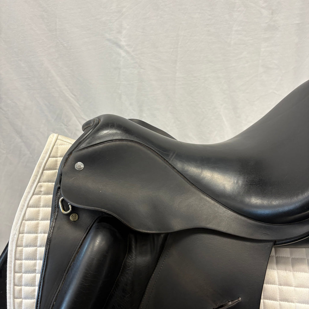 HOLD:  Used Custom Signature Wolfgang Solo 17.5" Dressage Saddle