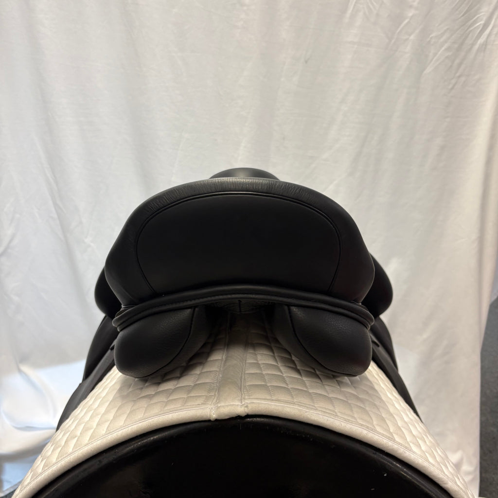 Demo Custom Wolfgang Signature Solo MKII 18" Dressage Saddle