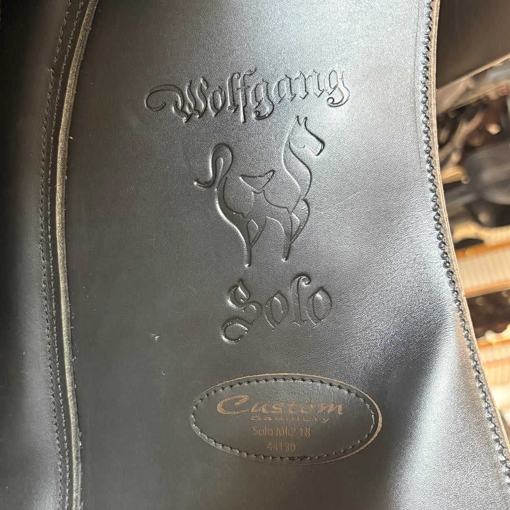 Demo Custom Wolfgang Signature Solo MKII 18" Dressage Saddle