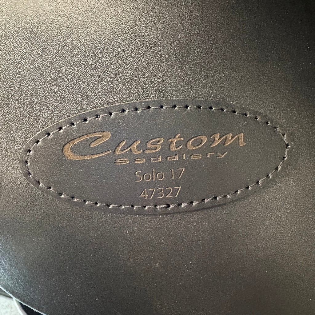 Demo Custom Signature Wolfgang Solo 17" Dressage Saddle