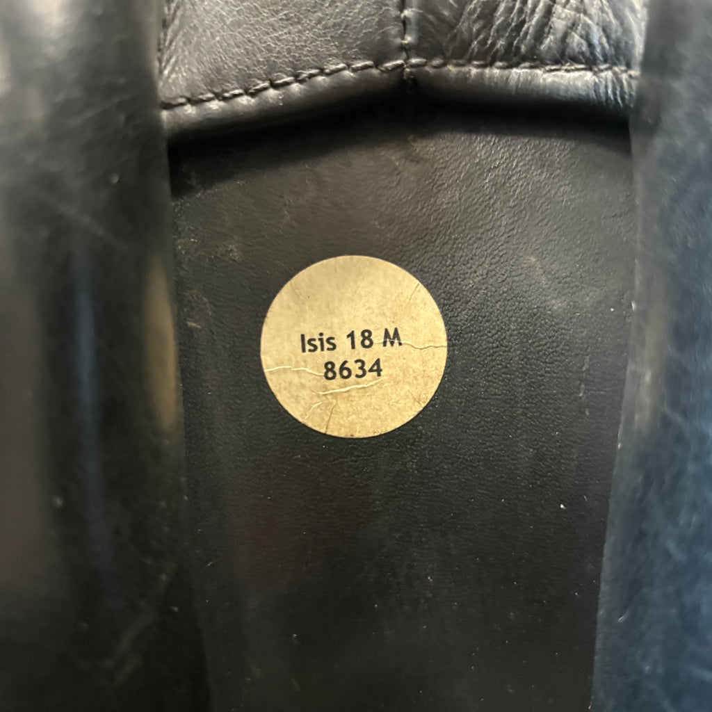 HOLD:  Used Detente Isis 18" Dressage Saddle