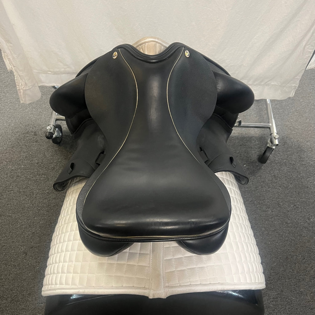 HOLD: Used N2 Cardhu 17" Dressage Saddle