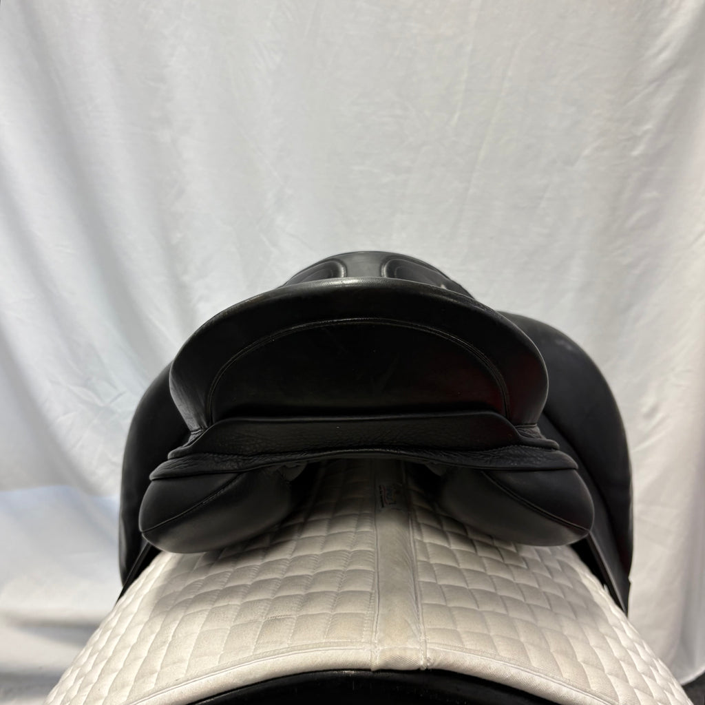 Used Schleese Wave 17.5" Dressage Saddle