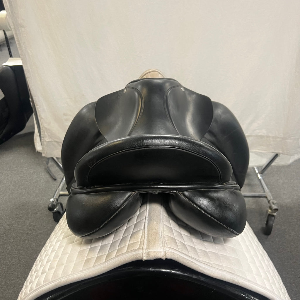 Used Custom Saddlery Steffen's Advantage 17.5" Dressage Saddle
