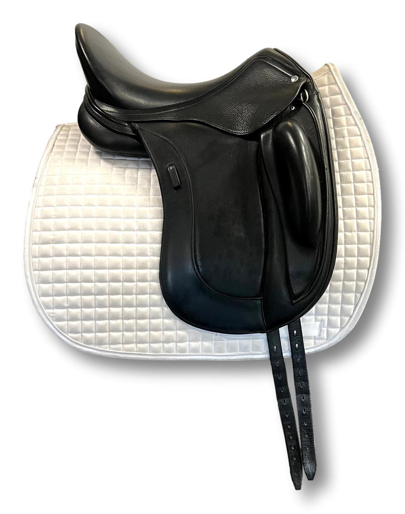 HOLD: Used Schleese Obrigado 17.5" Monoflap Dressage Saddle