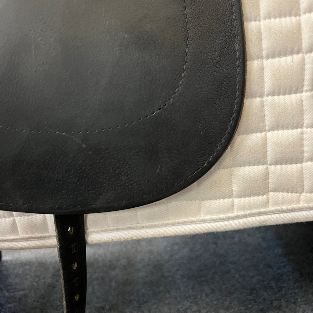 Used Custom Saddlery Everest 17" Dressage Saddle