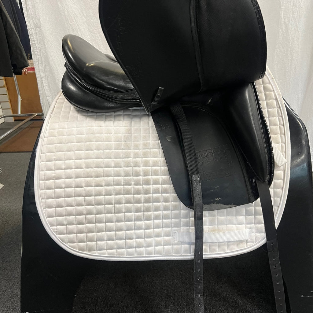 Used Stubben Aramis 17.5"/30cm Dressage Saddle