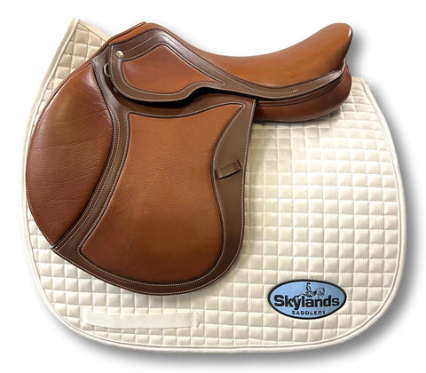 Used Amerigo Pasubio 18" Monoflap Dressage Saddle
