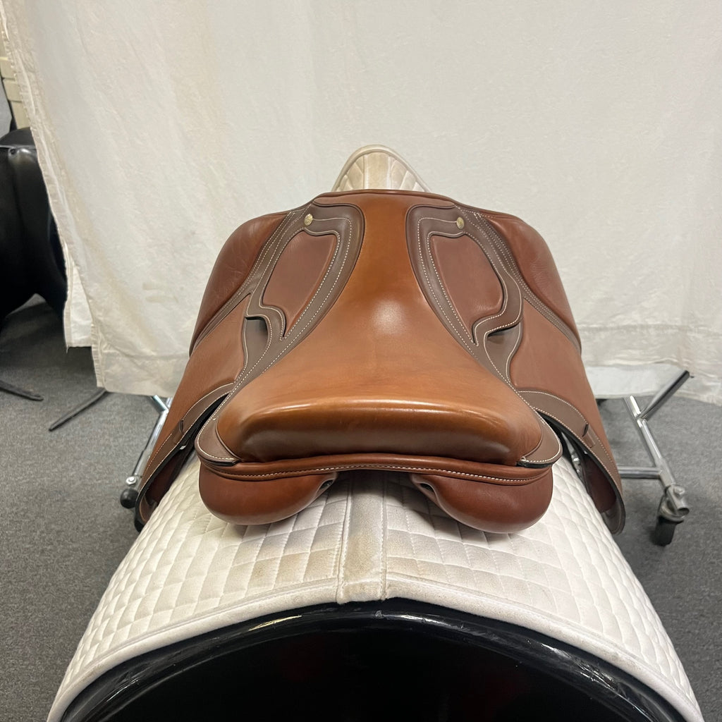 Used Pariani 17.5" Jump Saddle