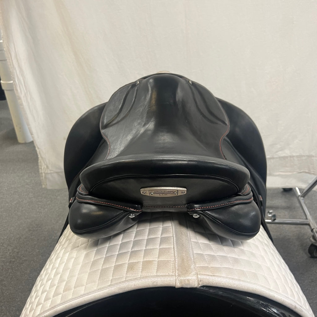 Used Stubben Aramis II 18"/27cm Dressage Saddle