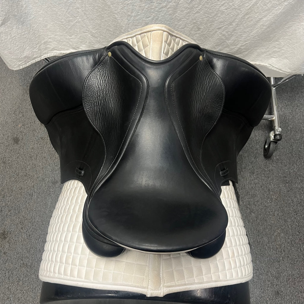 HOLD: Used Schleese Triumph 18" Dressage Saddle