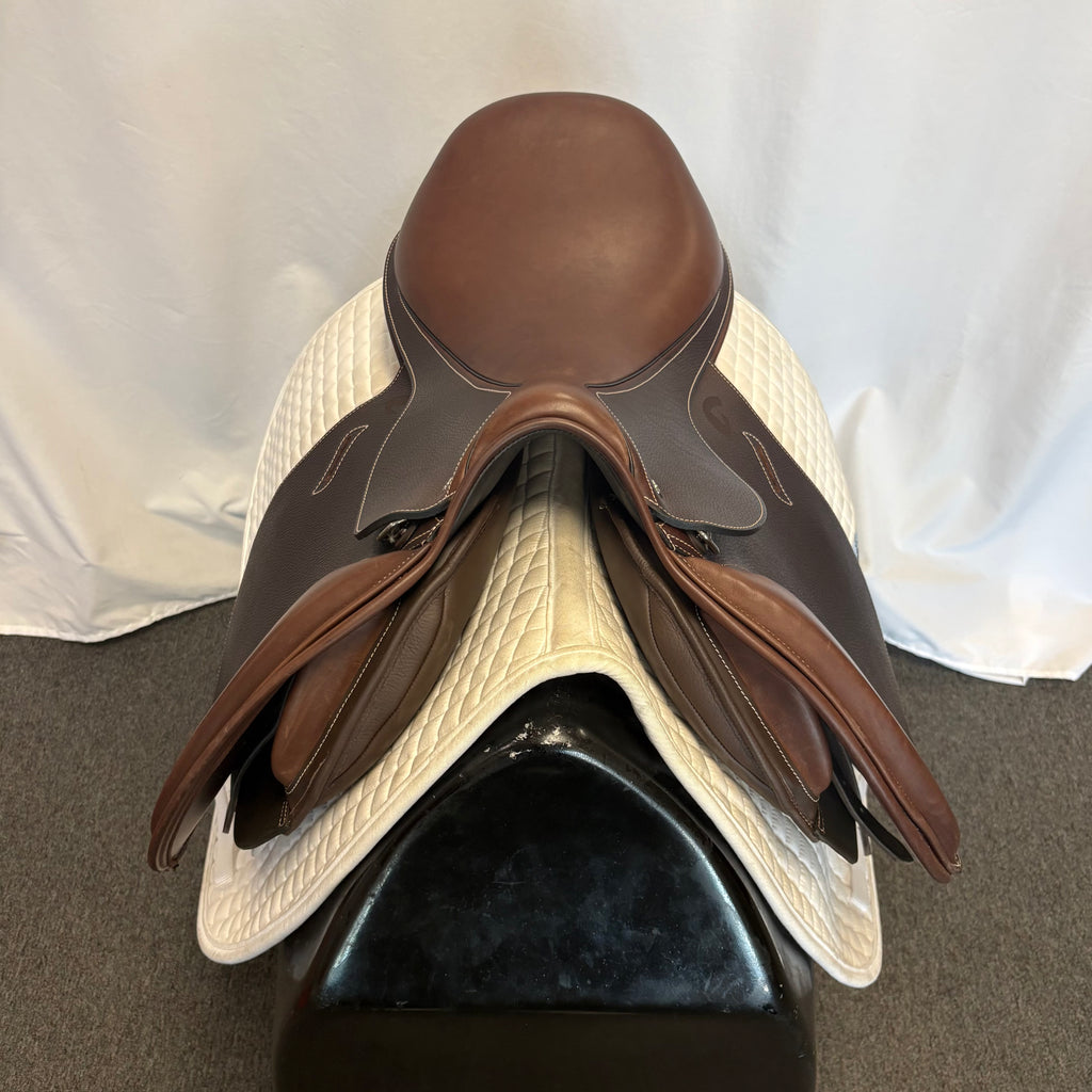 Demo Envy Pulse 17" Jump Saddle
