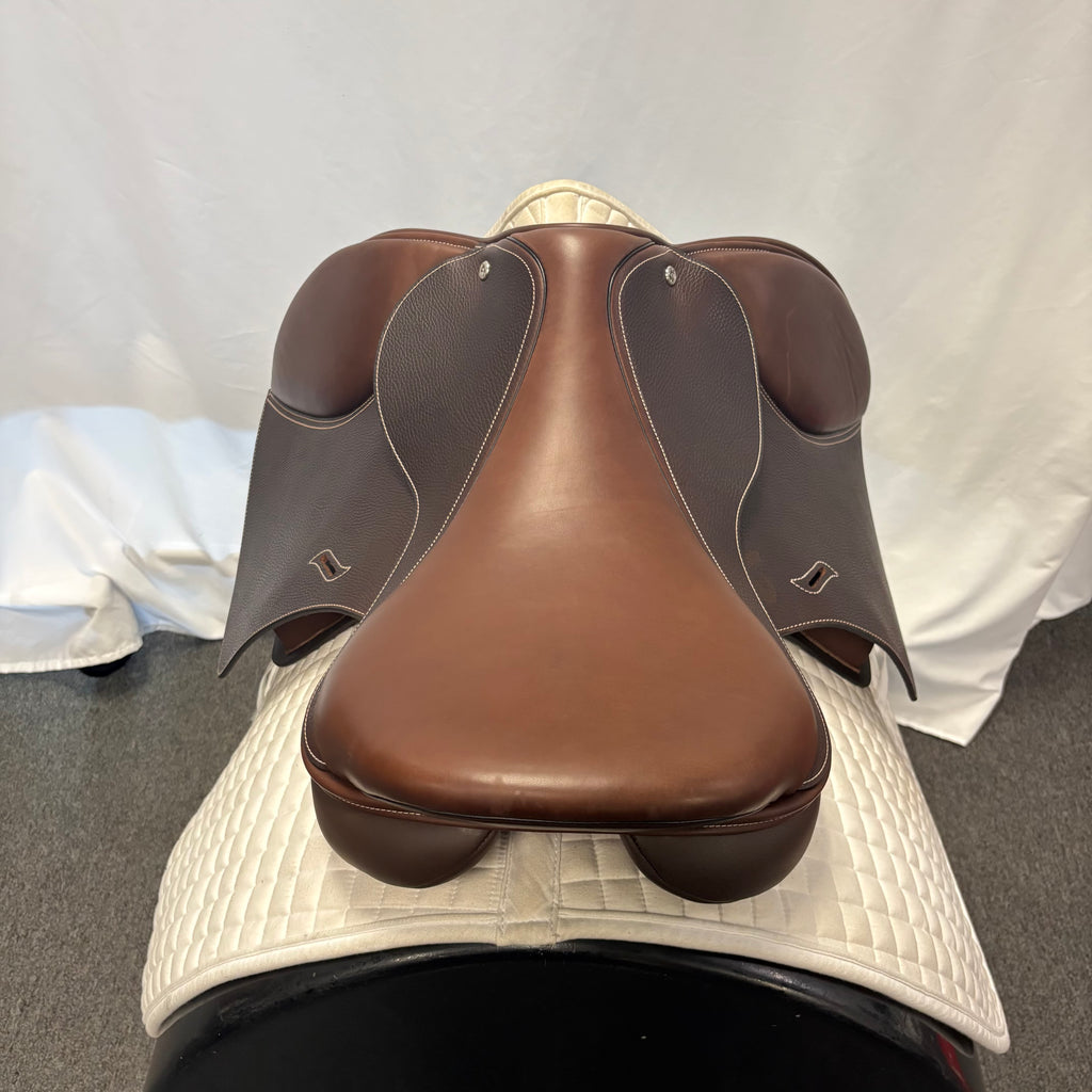 Demo Envy Pulse 17" Jump Saddle
