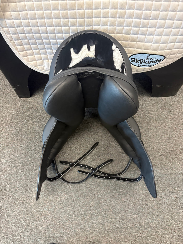 Demo Envy Aurora 17.5" Dressage Saddle