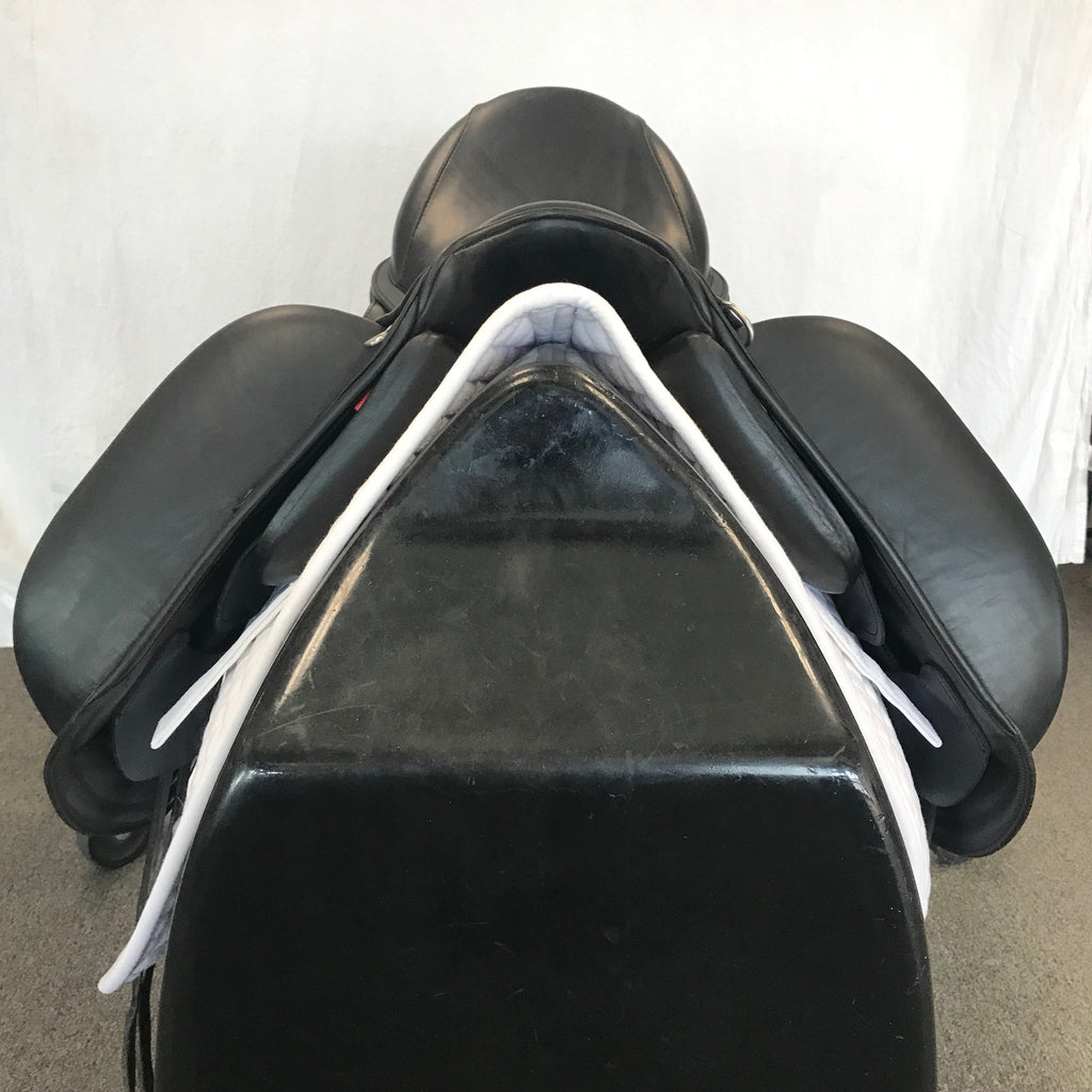 HOLD: Used Aviar Rook 1.0 - 17.5" Monoflap Dressage Saddle