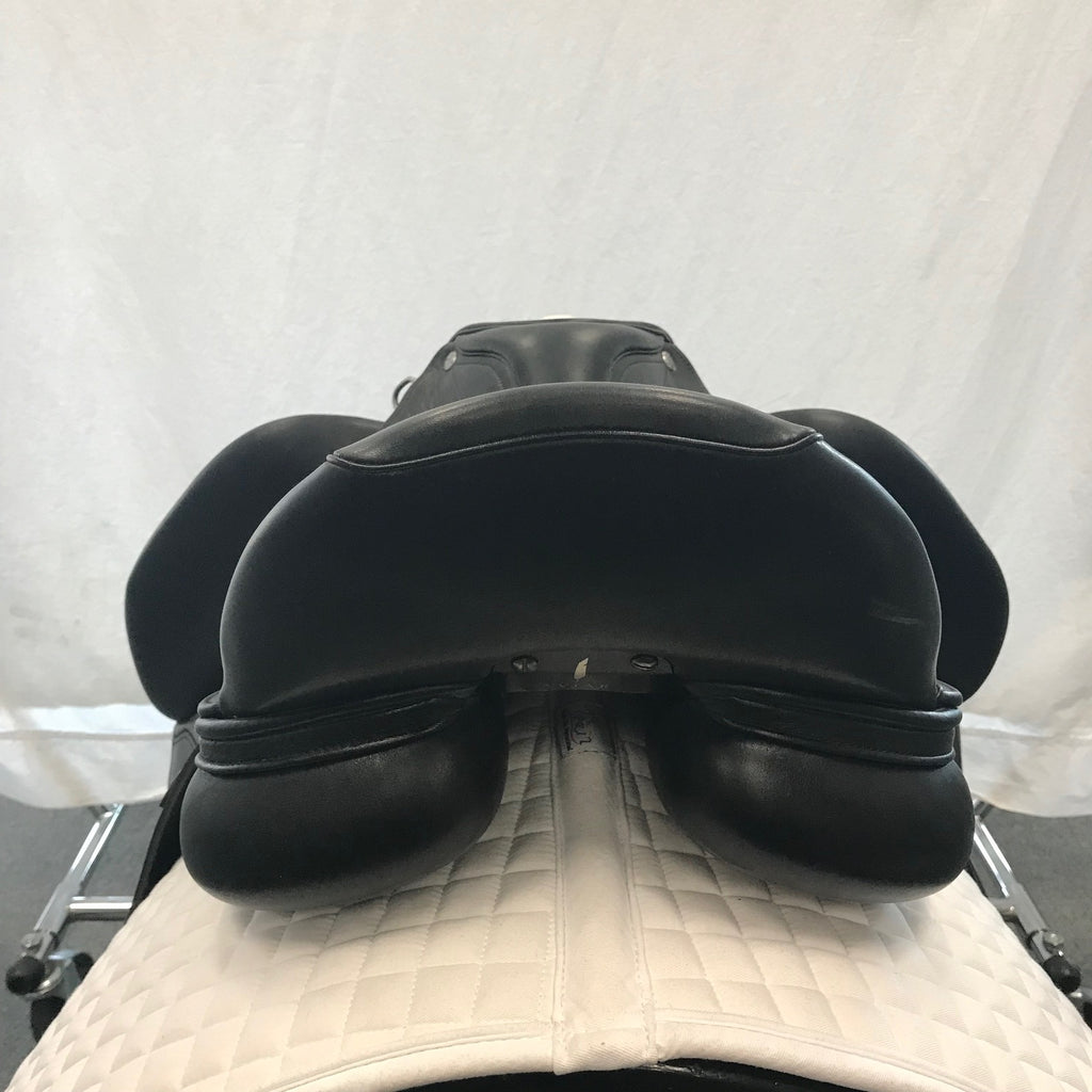HOLD: Used Aviar Rook 1.0 - 17.5" Monoflap Dressage Saddle